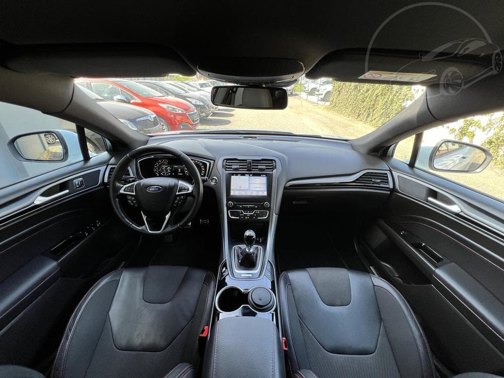 2017 Ford MONDEO - 58