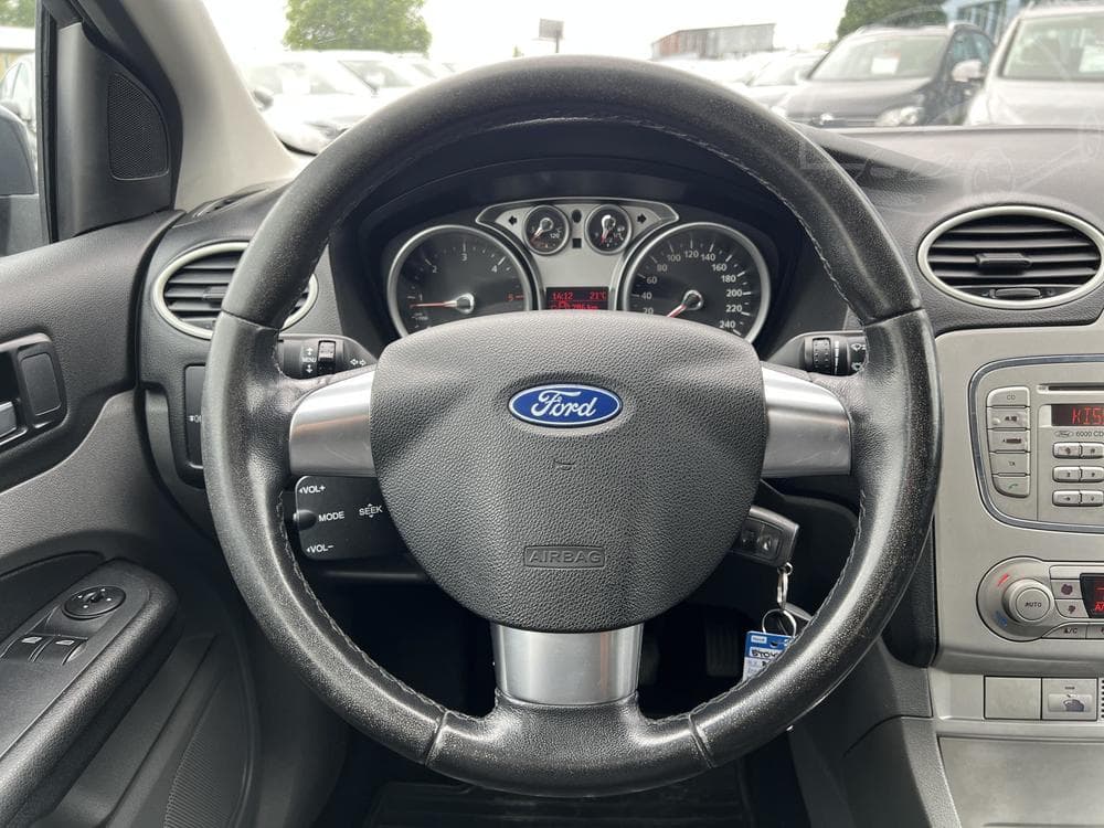 2008 Ford FOCUS - 20