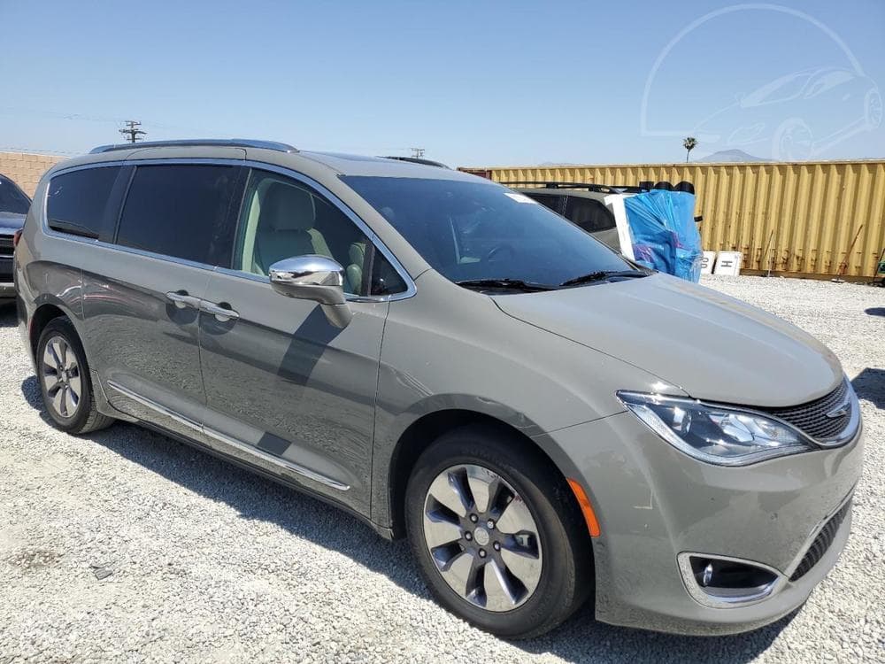2020 Chrysler Pacifica - 2