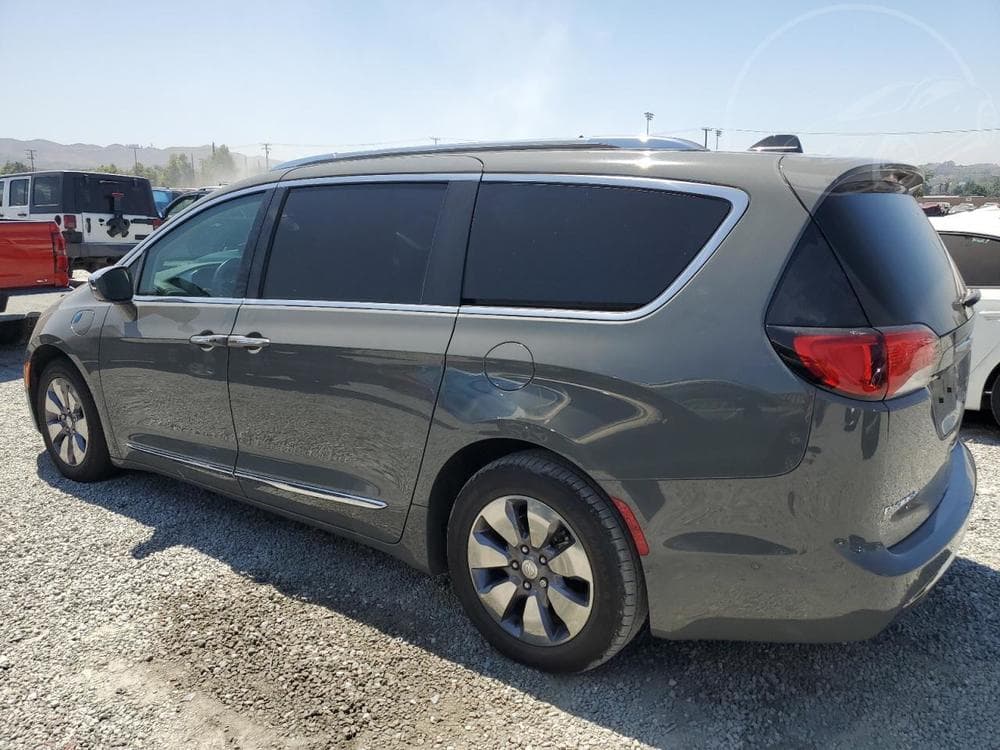 2020 Chrysler Pacifica - 3