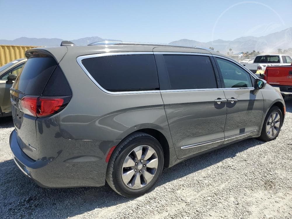 2020 Chrysler Pacifica - 4