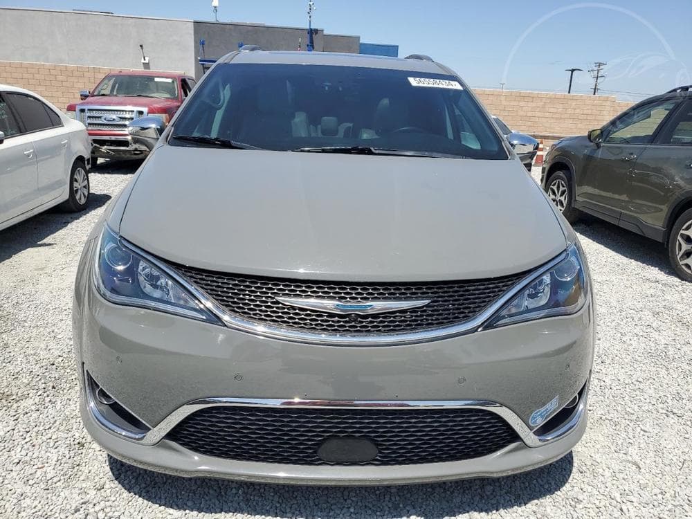 2020 Chrysler Pacifica - 5