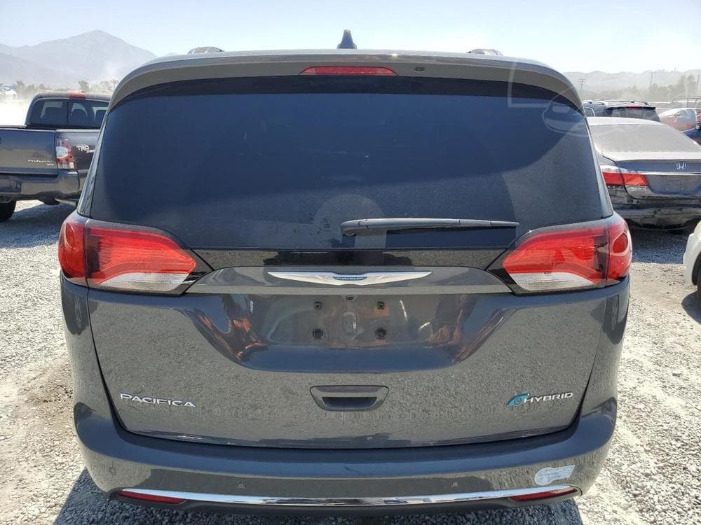 2020 Chrysler Pacifica - 6