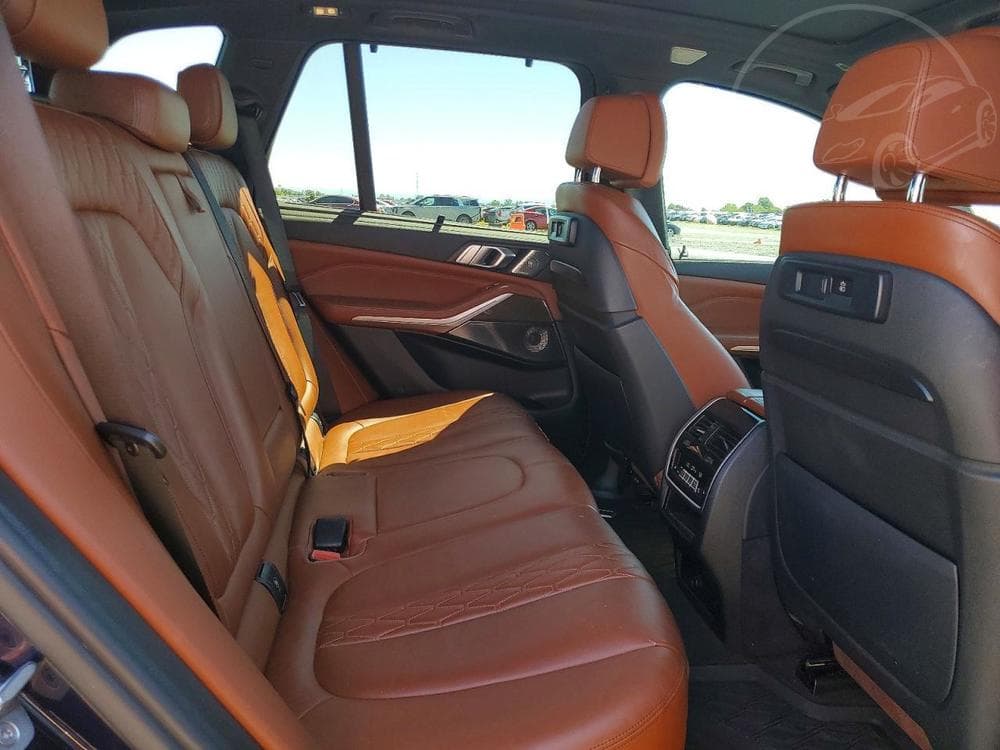2021 BMW X5 - 11