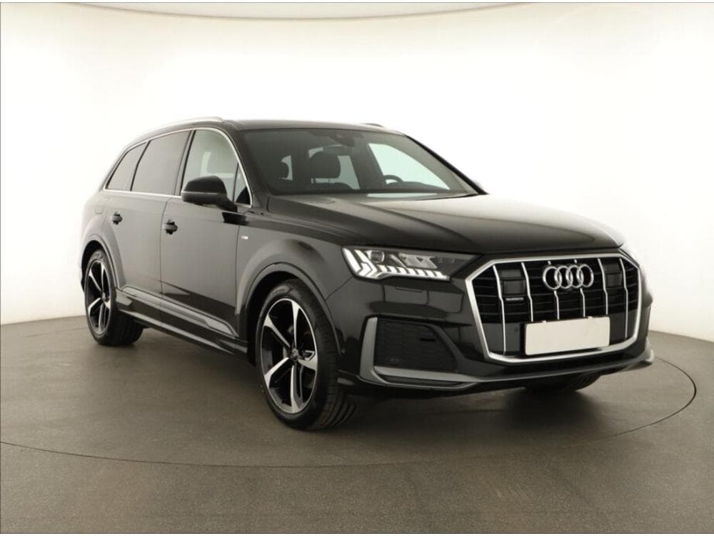 Audi Q7 50 TDI, S-Line, tažné, vzduch