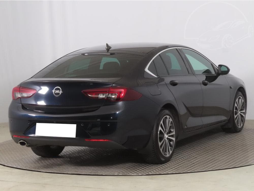 2018 Opel Insignia - 5