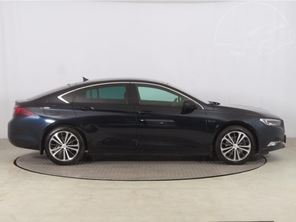 2018 Opel Insignia - 6