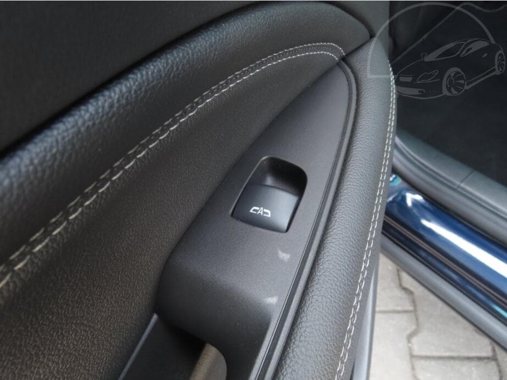 2018 Opel Insignia - 13