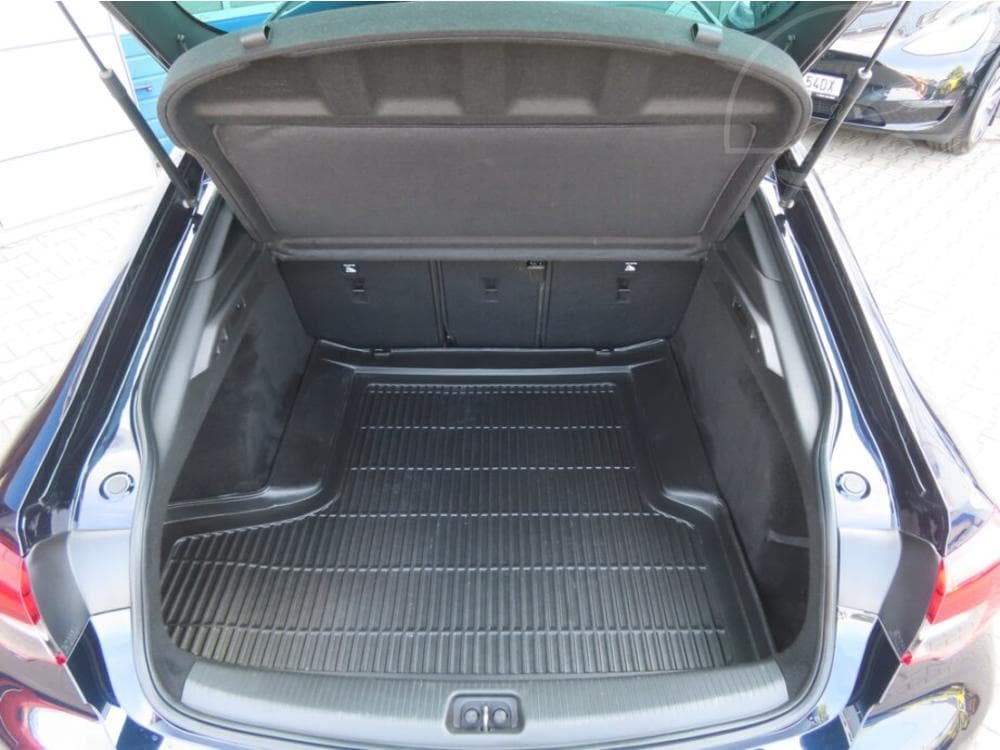 2018 Opel Insignia - 14