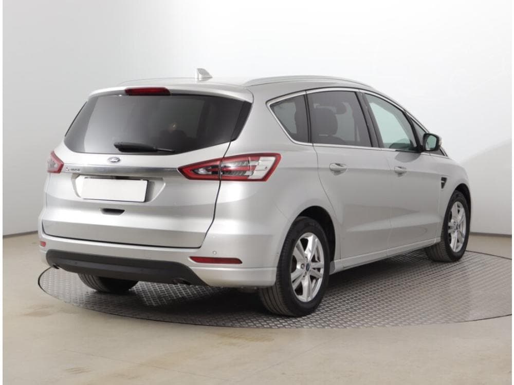 2021 Ford S-Max - 5
