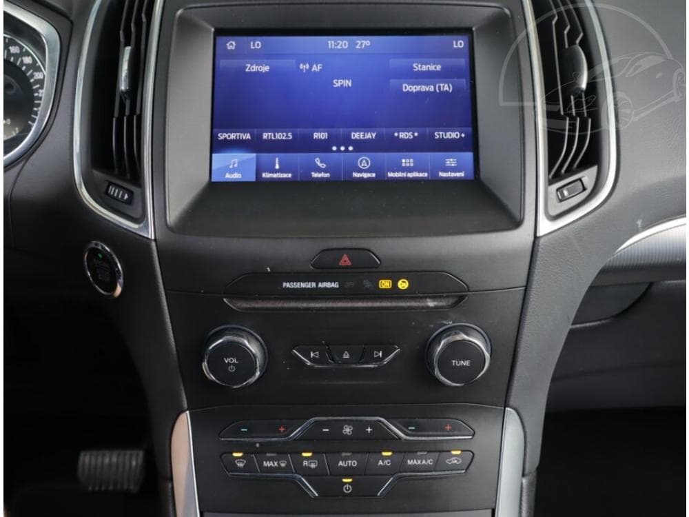 2021 Ford S-Max - 12