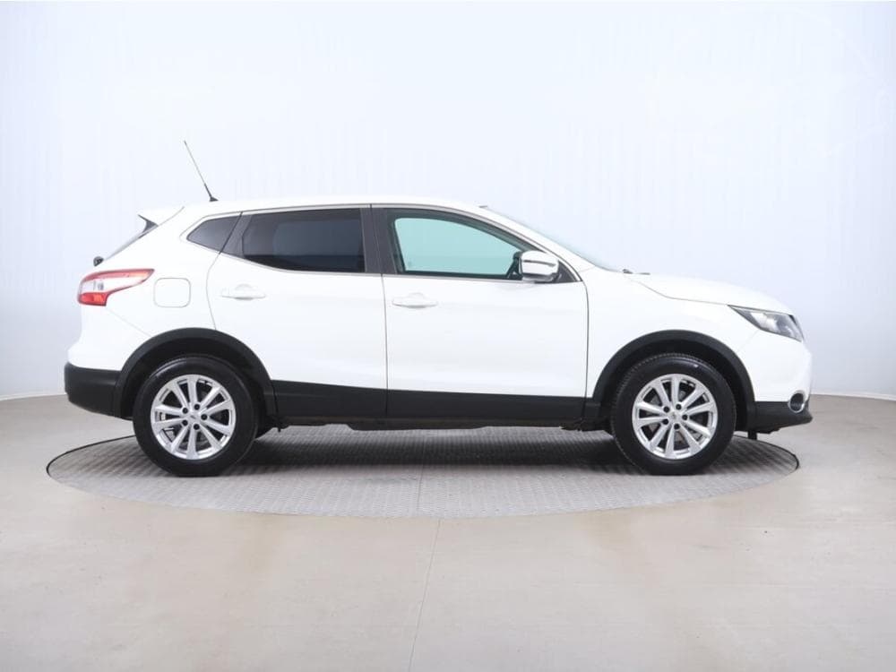 2017 Nissan Qashqai - 6