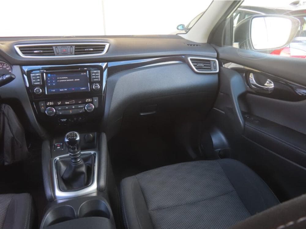 2017 Nissan Qashqai - 8