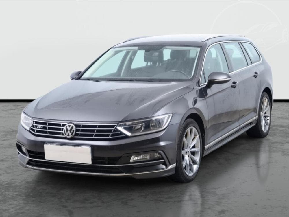2018 Volkswagen PASSAT - 3