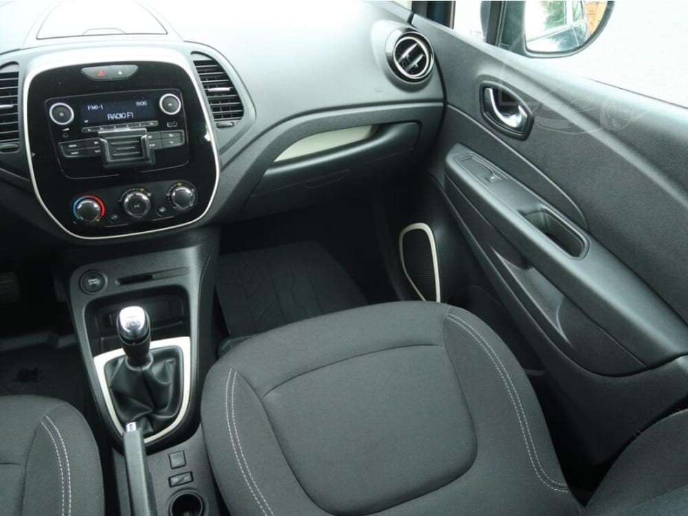 2019 Renault Captur - 8