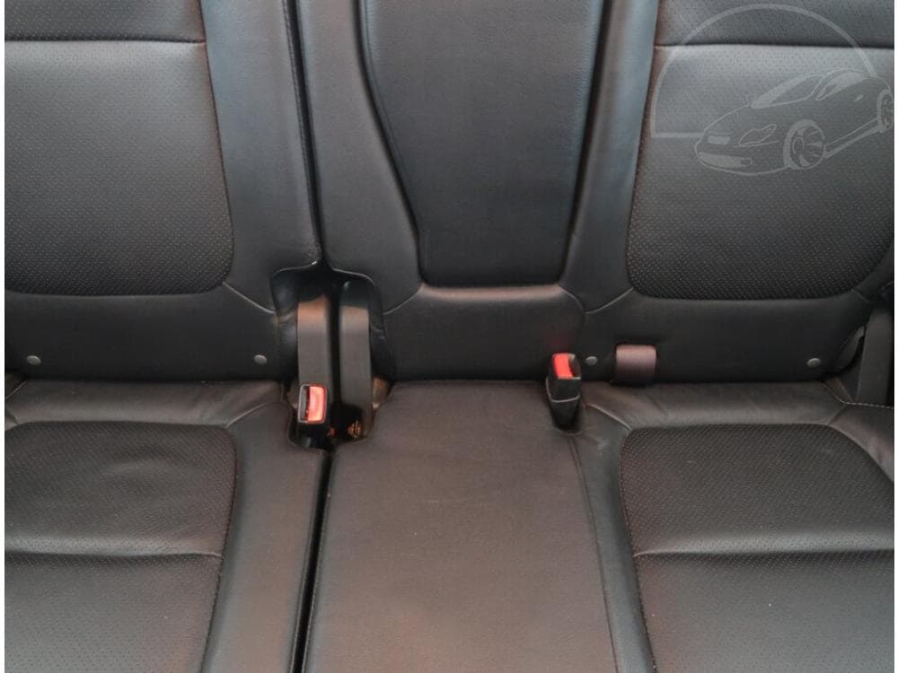 2015 Mitsubishi Outlander - 10