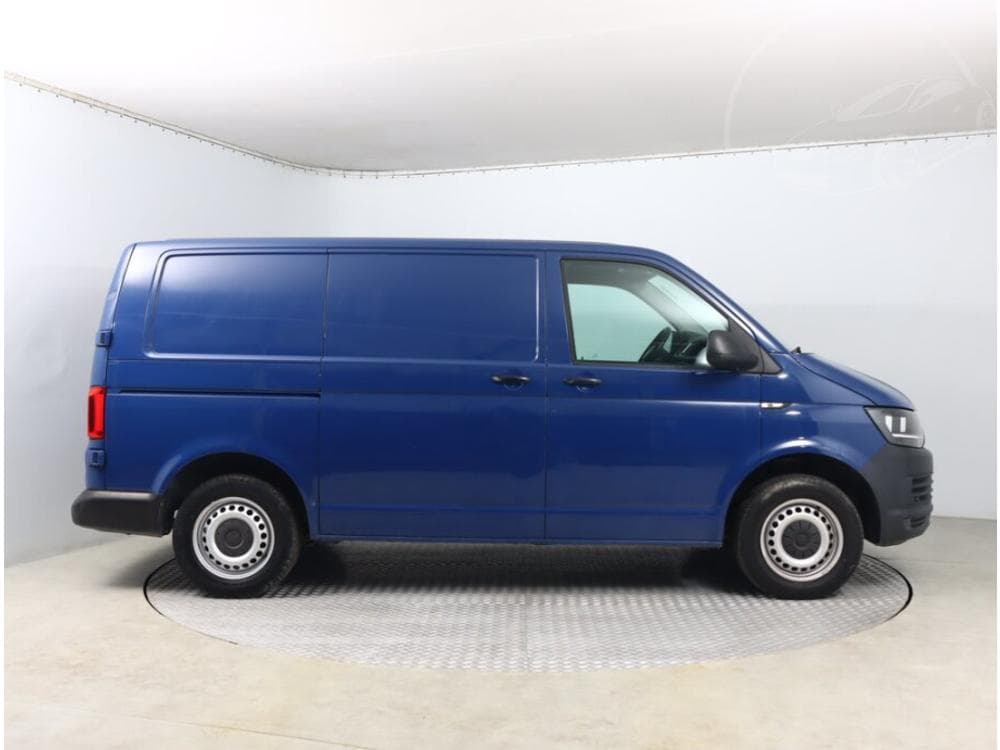 2016 Volkswagen Transporter - 6