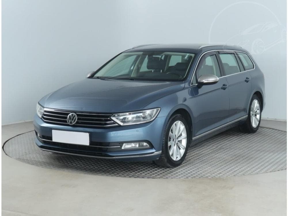 2015 Volkswagen PASSAT - 2