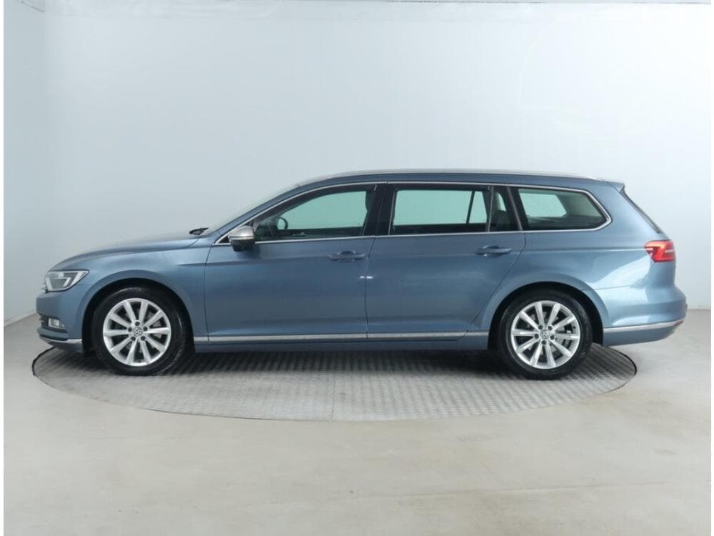2015 Volkswagen PASSAT - 3