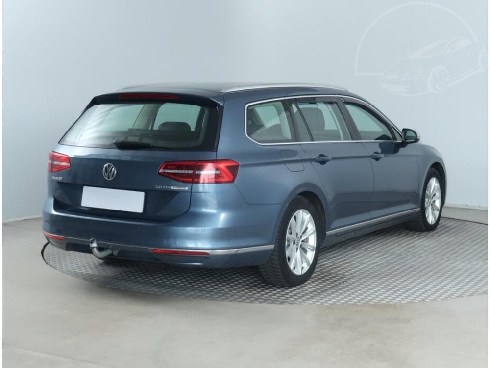 2015 Volkswagen PASSAT - 5