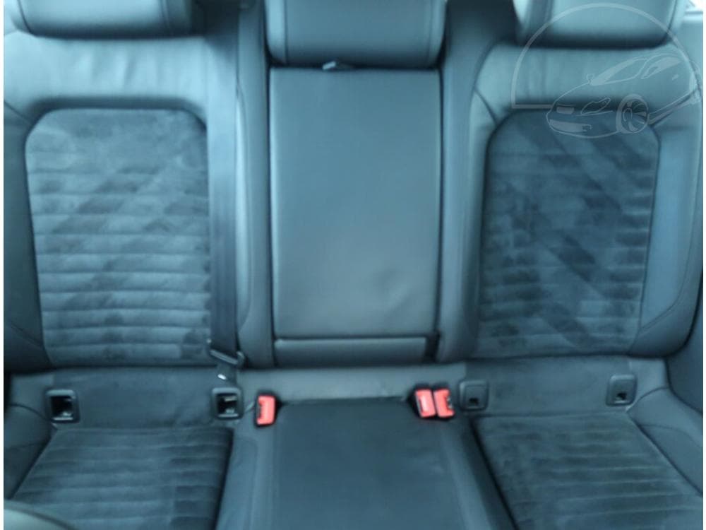 2015 Volkswagen PASSAT - 10