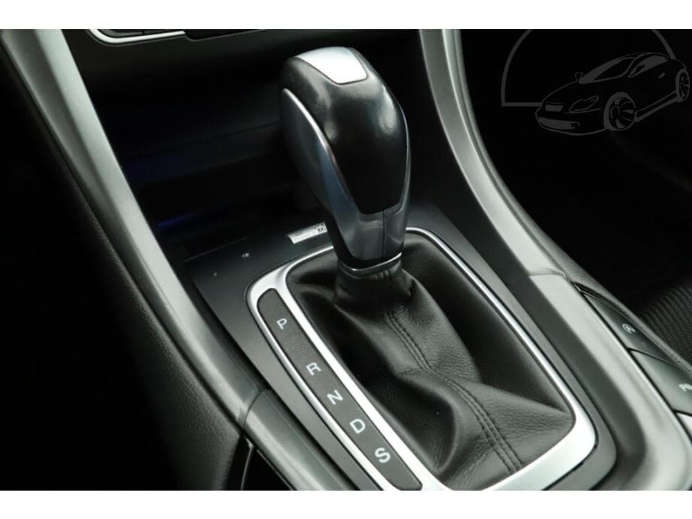 2015 Ford Mondeo - 10