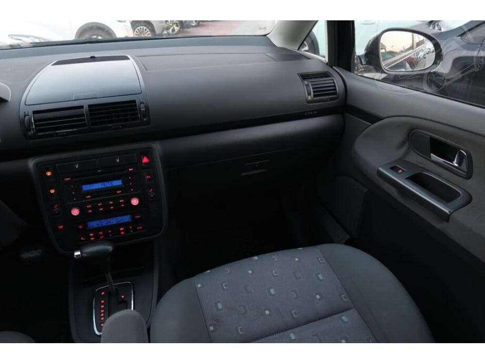 2009 Volkswagen SHARAN - 8