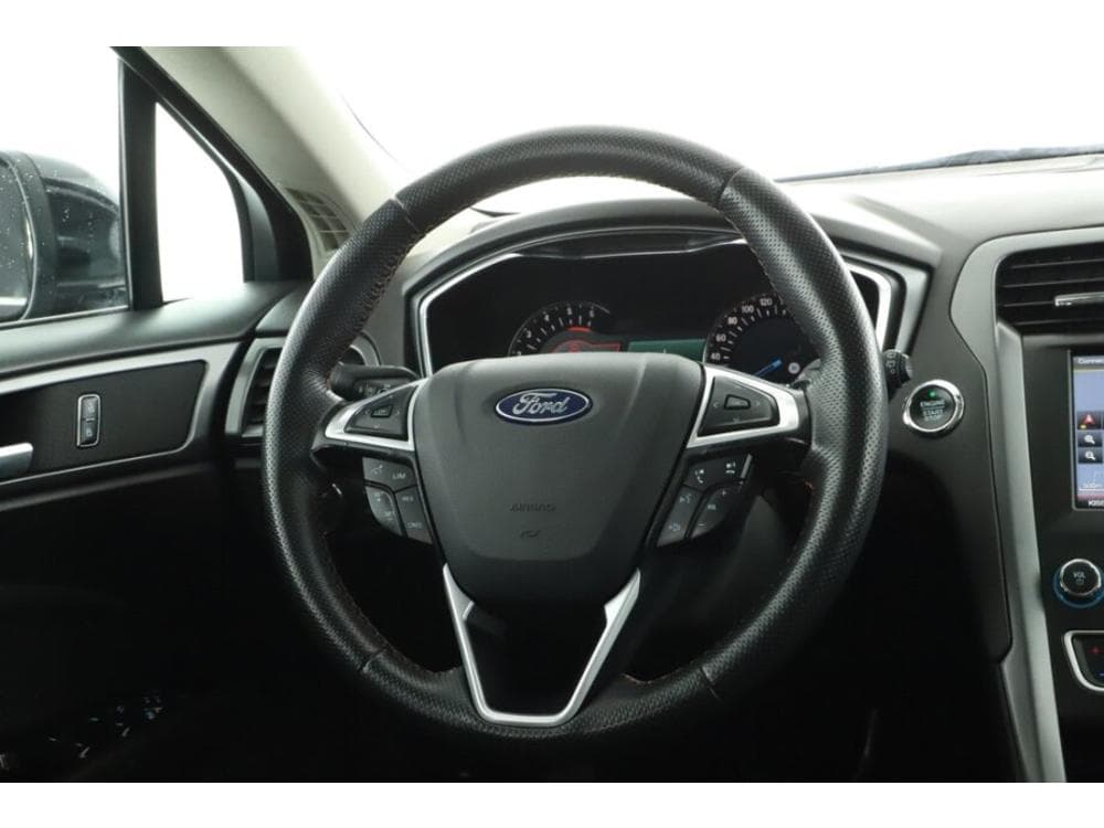 2015 Ford Mondeo - 14