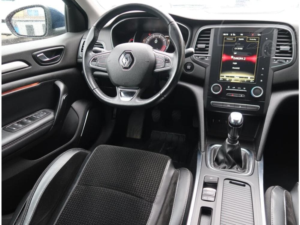 2017 Renault Megane - 7