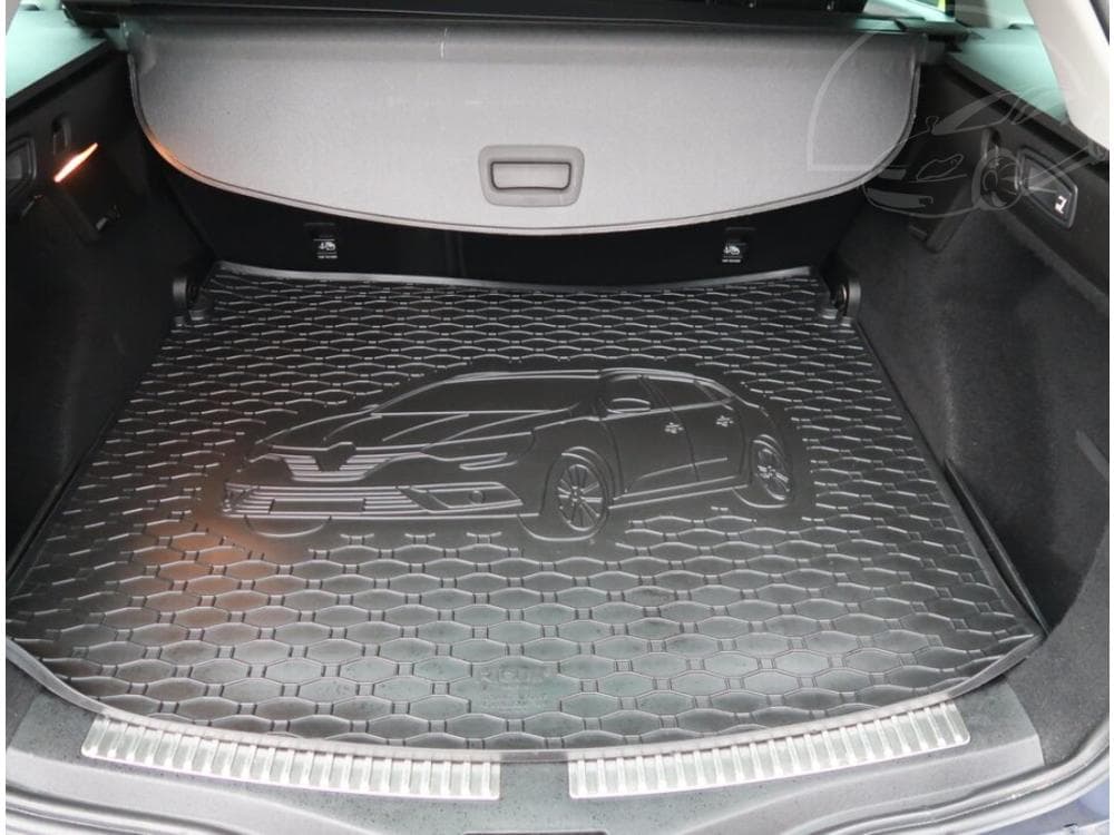 2017 Renault Megane - 12