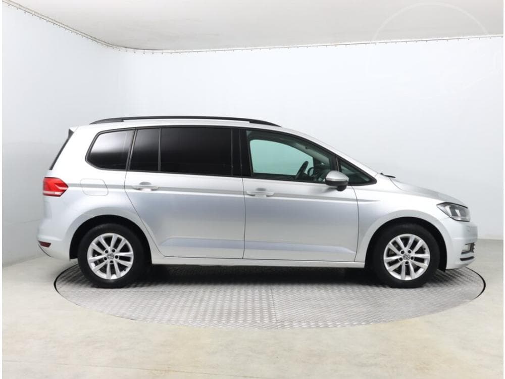 2015 Volkswagen TOURAN - 6