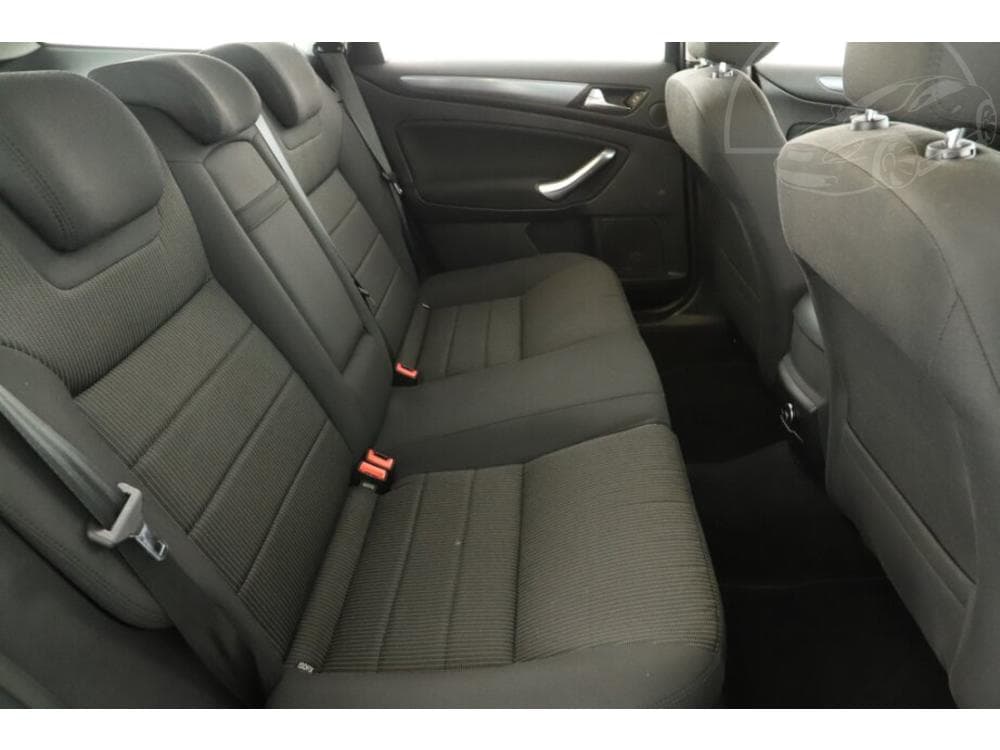 2012 Ford MONDEO - 9