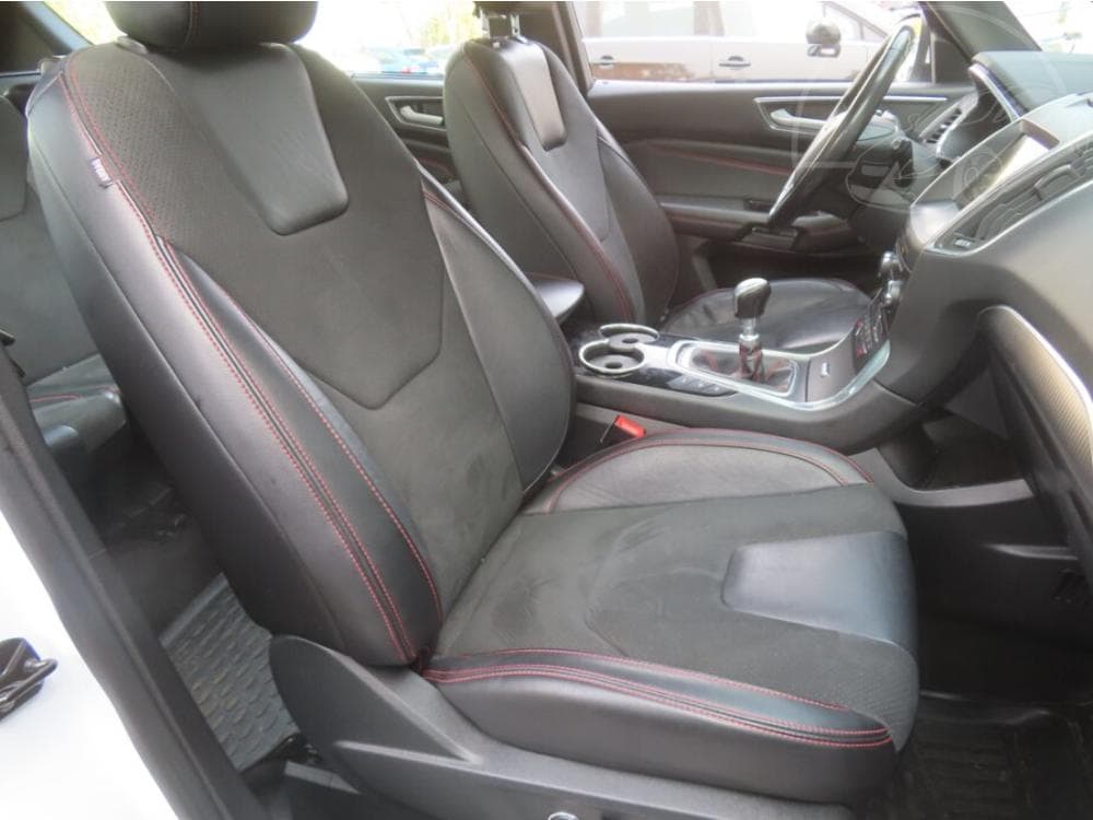 2019 Ford S-Max - 17