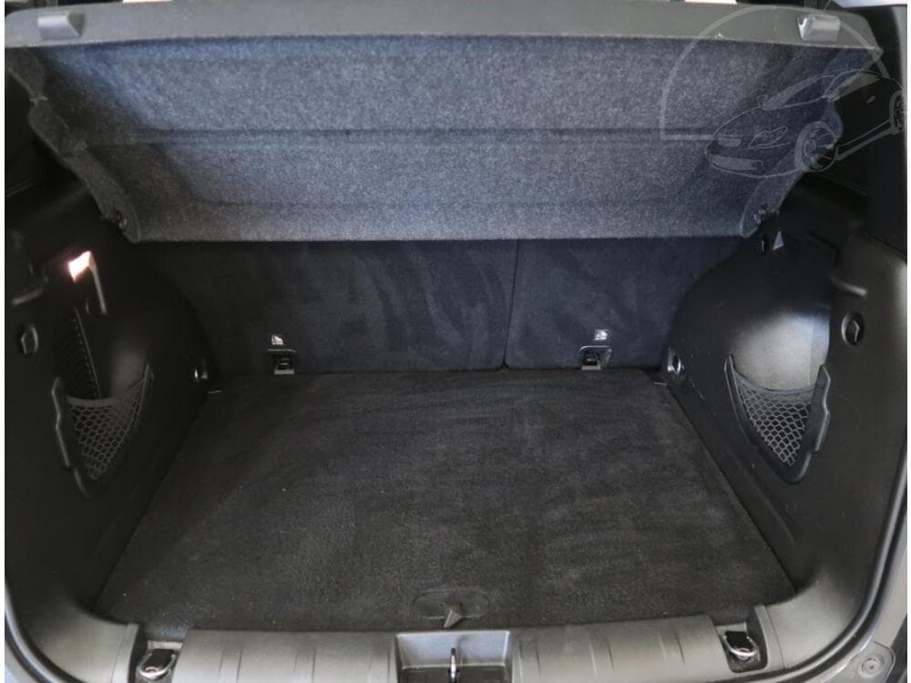 2019 Jeep Renegade - 12