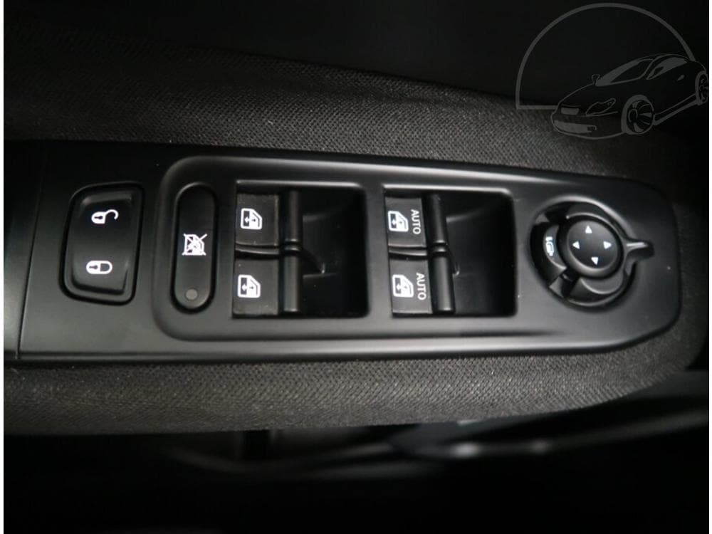 2019 Jeep Renegade - 13