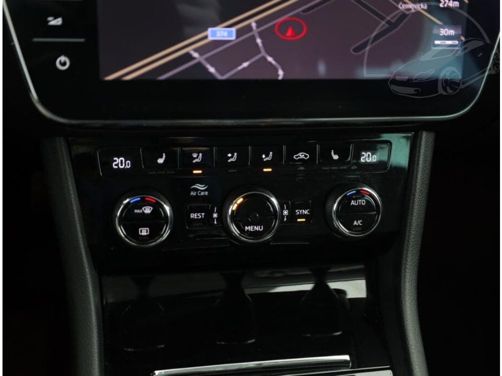2018 Škoda SUPERB - 37