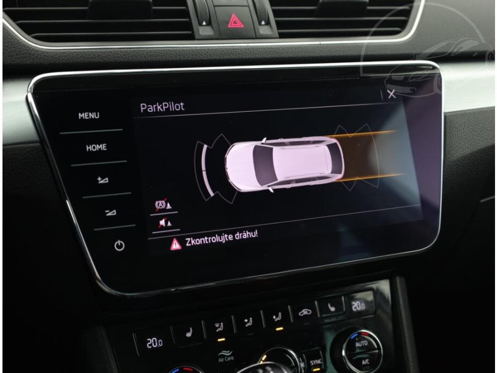 2018 Škoda SUPERB - 43
