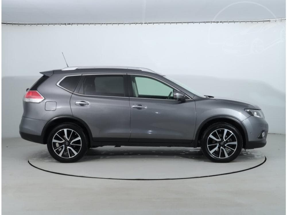 2018 Nissan X-Trail - 6
