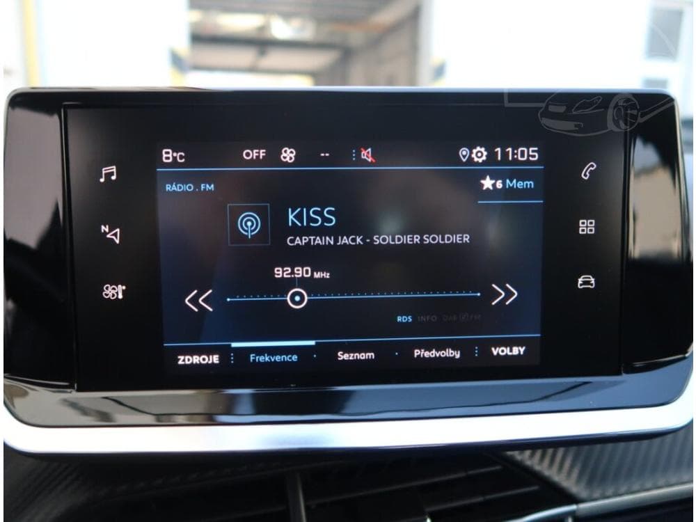 2021 Peugeot 2008 - 12