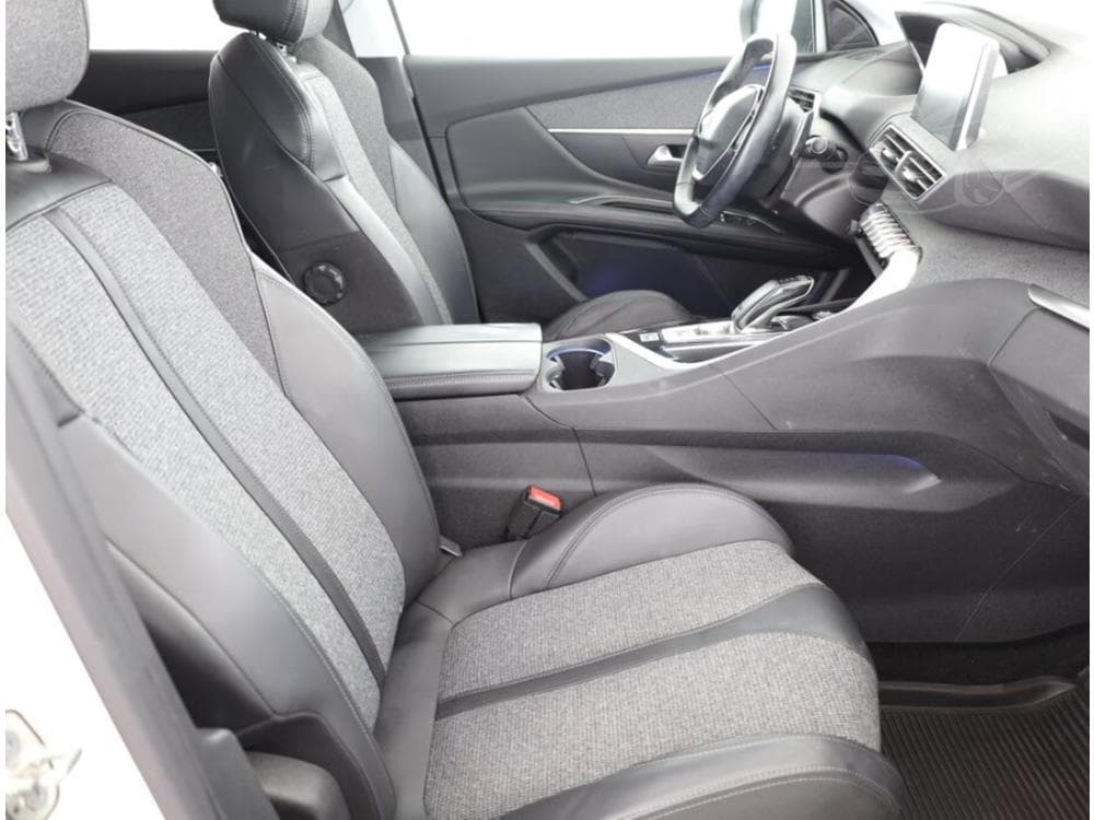 2017 Peugeot 3008 - 7