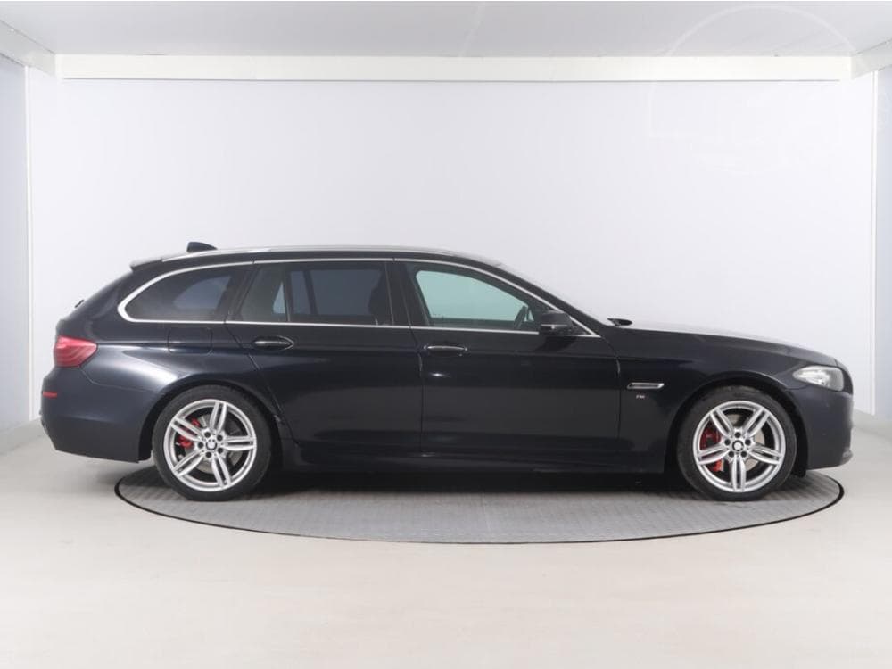 2014 BMW 5-Series - 11