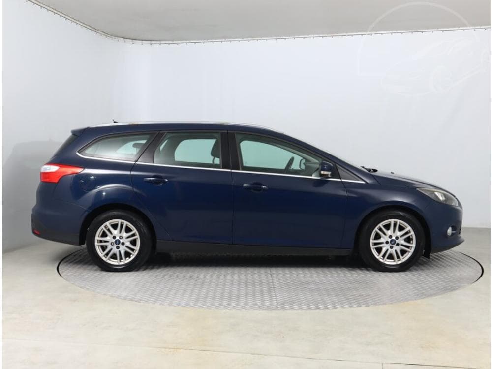 2012 Ford FOCUS - 21