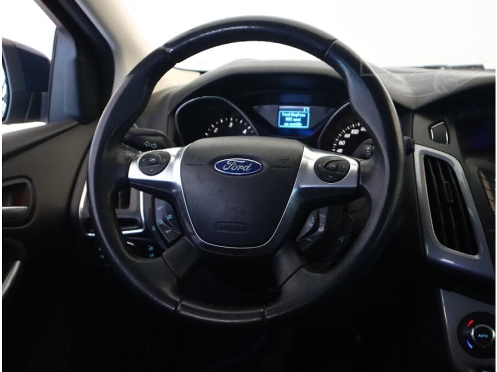 2012 Ford FOCUS - 45