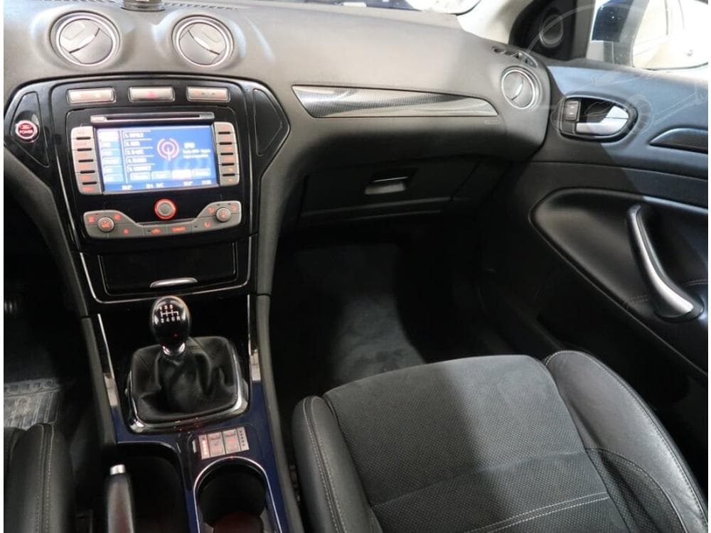 2010 Ford MONDEO - 8