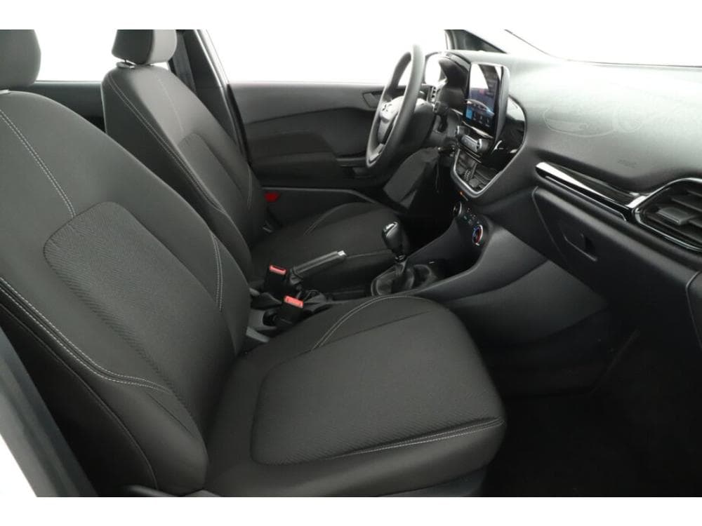 2022 Ford Fiesta - 9