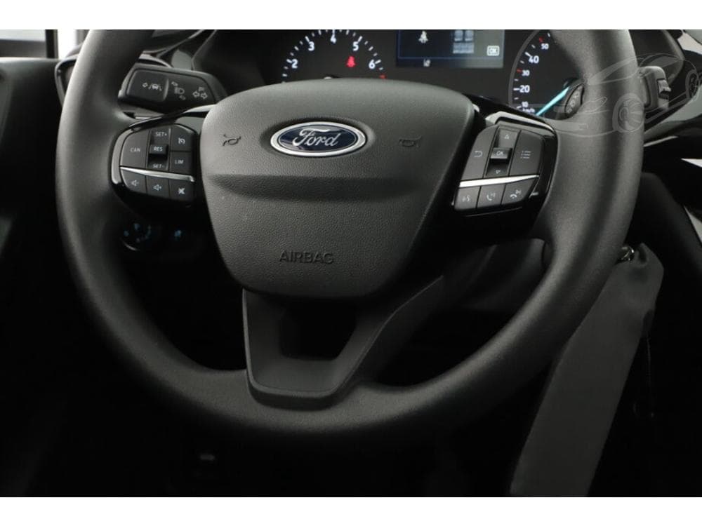 2022 Ford Fiesta - 11