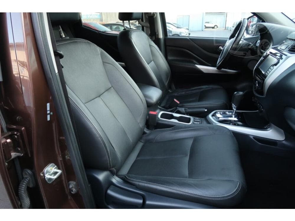 2019 Nissan Navara - 9