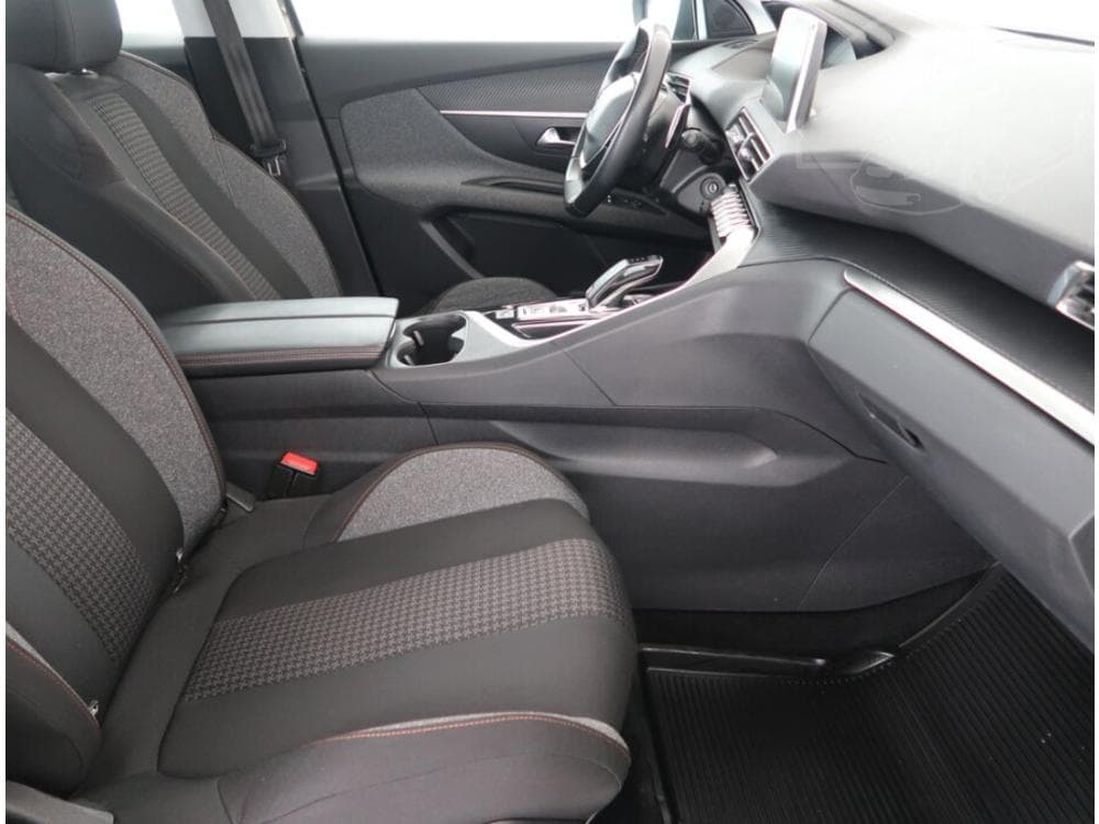 2019 Peugeot 3008 - 17
