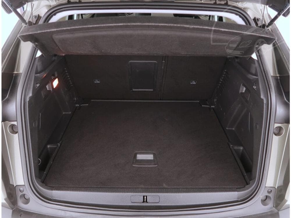 2019 Peugeot 3008 - 27