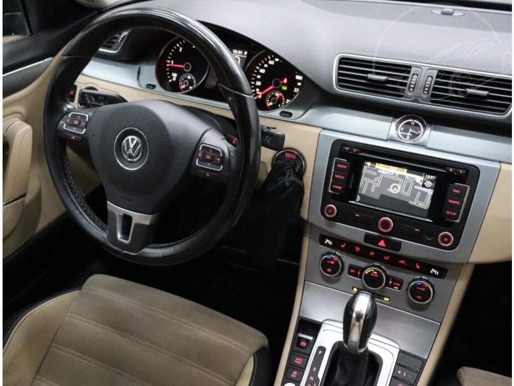 2012 Volkswagen Cc - 7